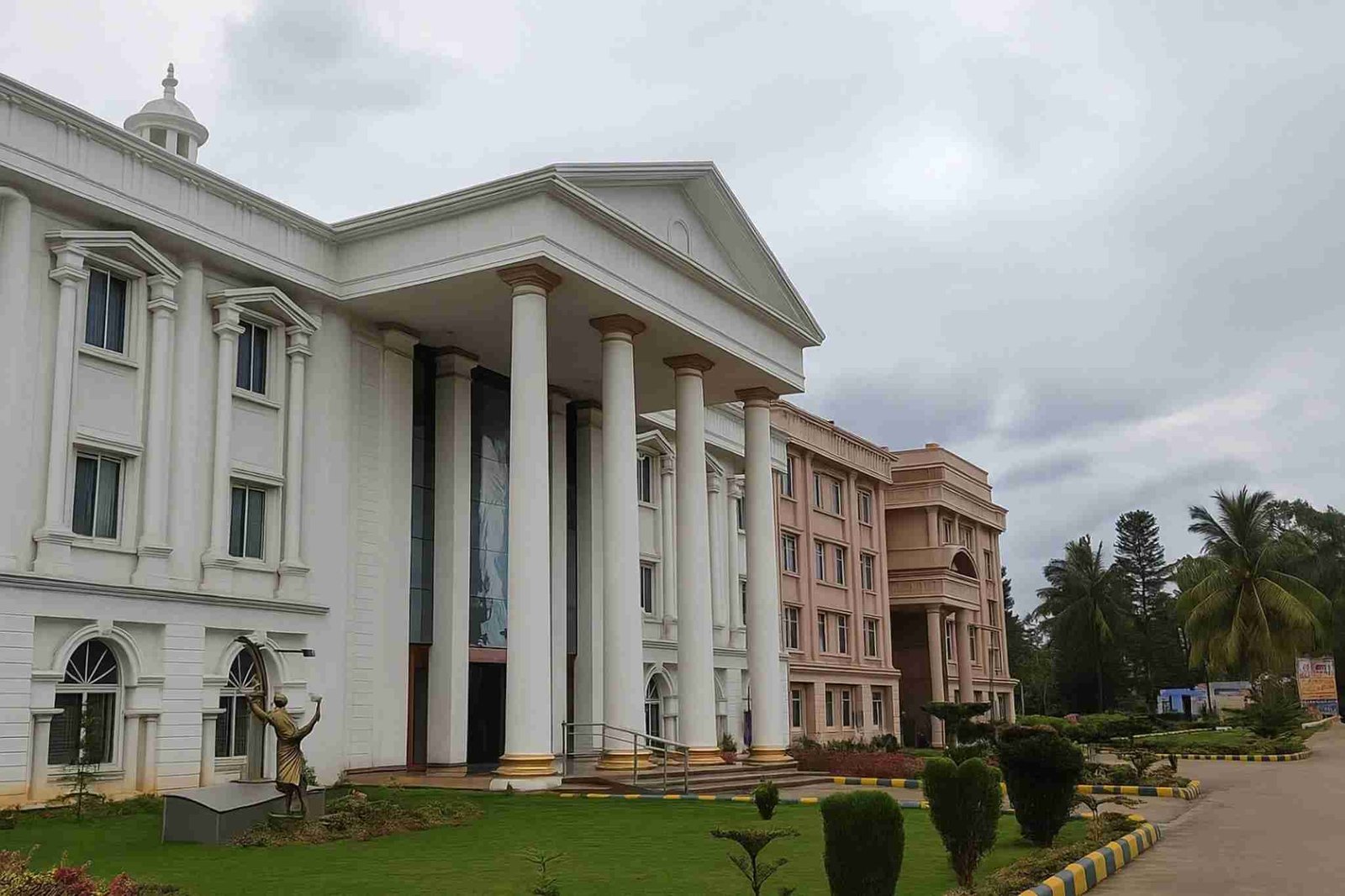 Student Life at AIIMS Delhi